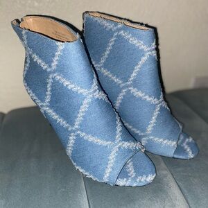 Blue and White Ankle Boots with Peep-Toe Design and Zipper